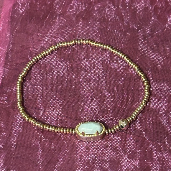 Kendra Scott Jewelry - Kendra Scott Gold Beaded Bracelet with blue green Stone